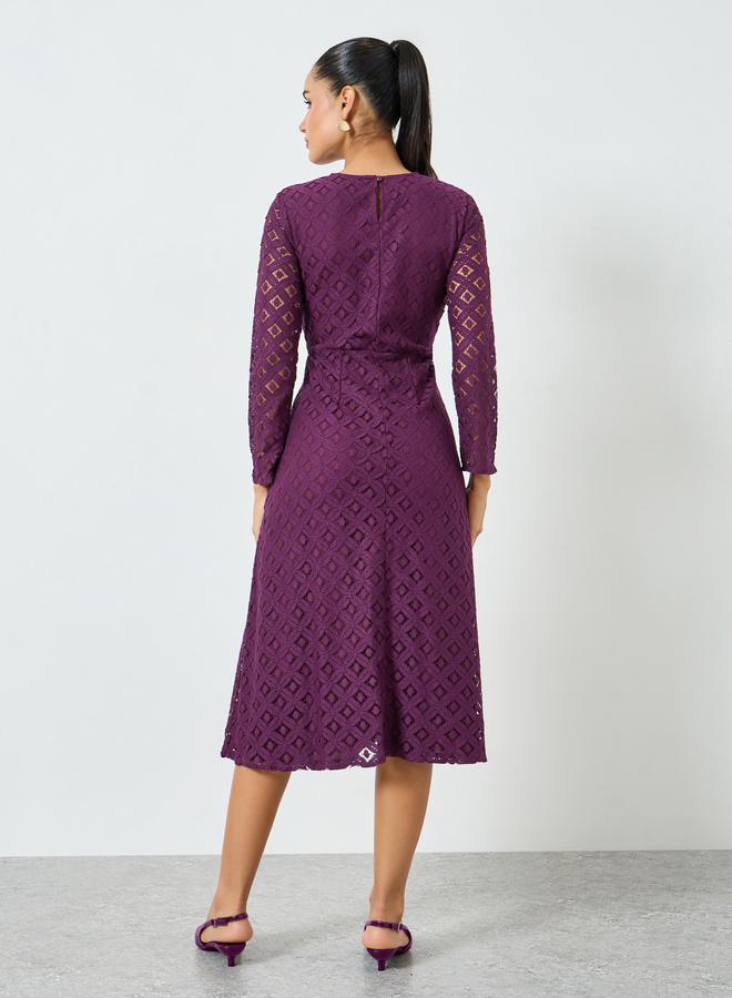 ستايلي فستان ميدي أرجواني دانتيل بأكمام طويلة وحافة واسعة - Image 5