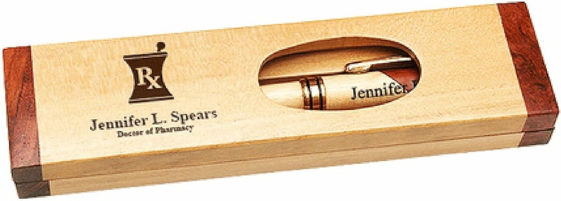 Executive Gift Shoppe قلم حبر جاف مزخرف بشعار الصيدلي من خشب القيقب والورد - Image 1