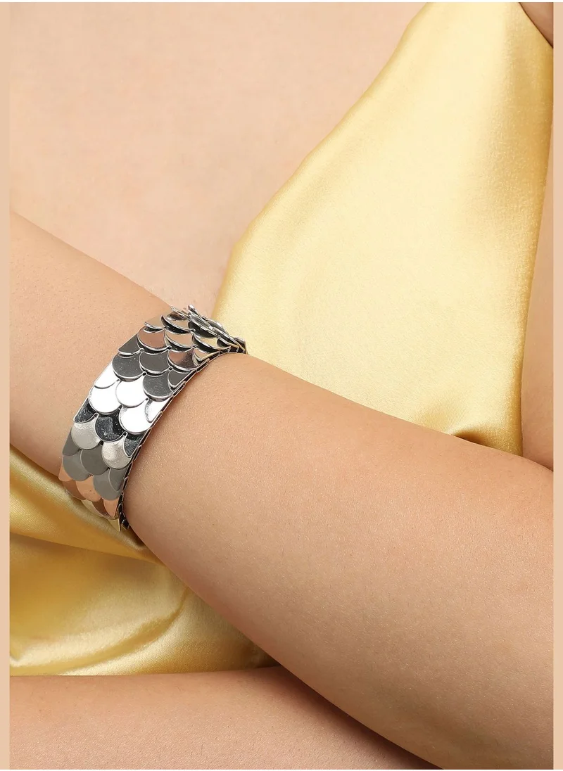 SOHI Silver Plated Designer Casual Bracelet For Women