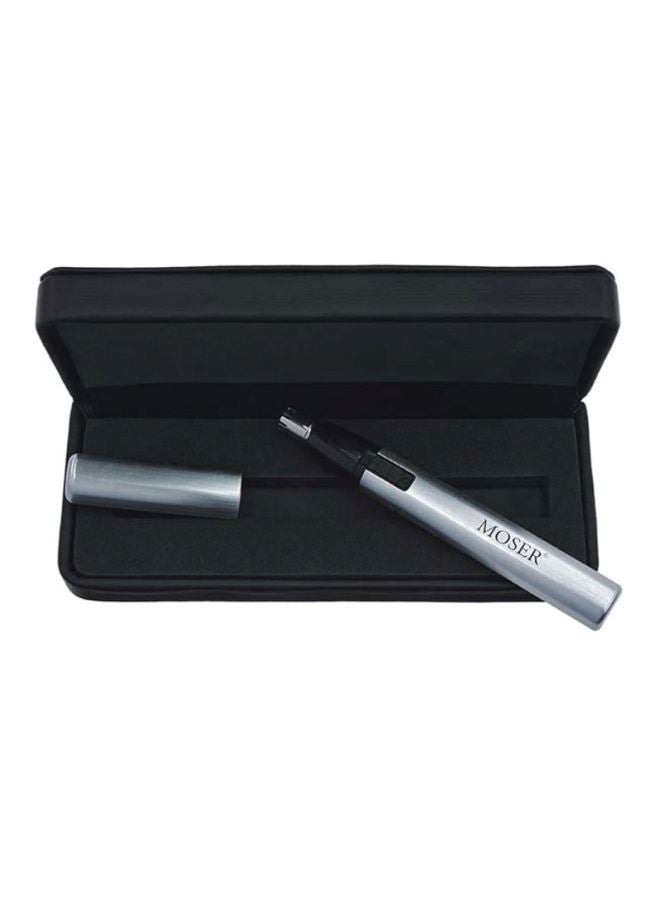 MOSER Nose And Ear Trimmer (Made In Germany), Precision Stainless Steel Cutting System, Battery-Operated, Lightweight Aluminum Body, Easy To Clean, Protective Cap And Box Included (4900-0050) Silver/Black - Image 4