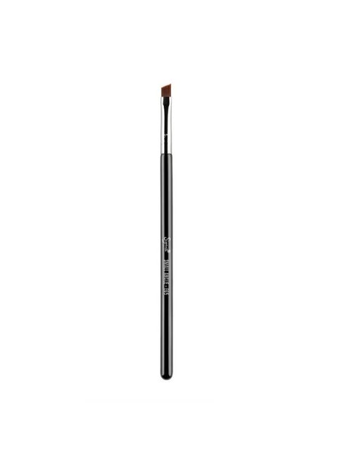 E65 - Small Angle Brush