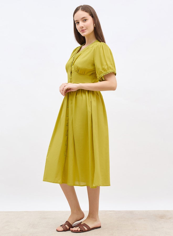 Styli Solid Puff Sleeves A-Line Midi Dress with Lace Trim - Image 3