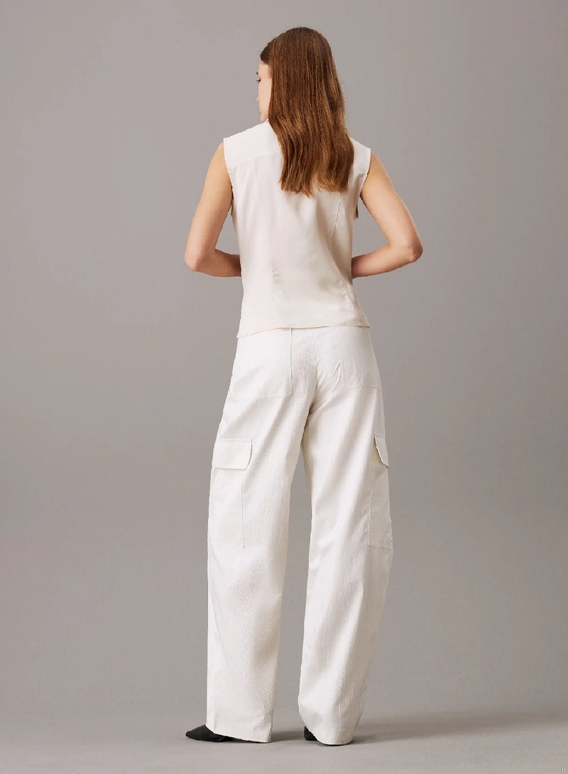 كالفن كلاين بنطال كارجو بقصة مريحة - Image 2