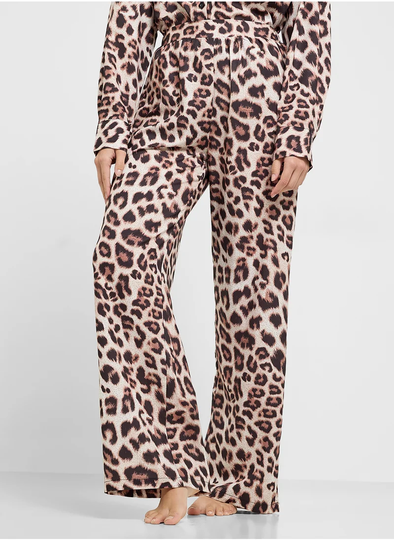 جينجر Leopard Print Relaxed Shirt & Pyjama Set