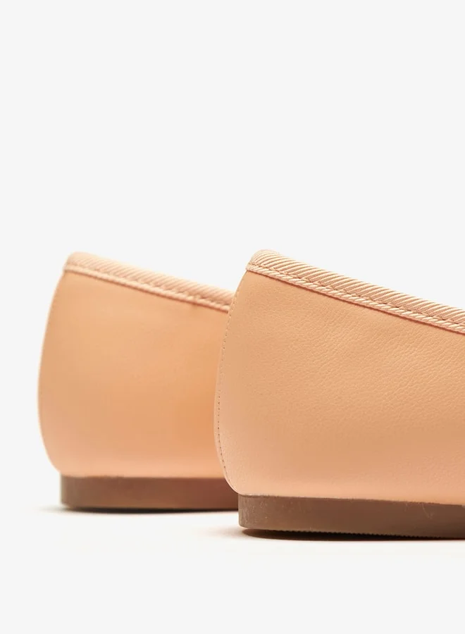ميسي Girls Solid Slip-On Round Toe Ballerina Shoes with Bow Accent with Cushioning
