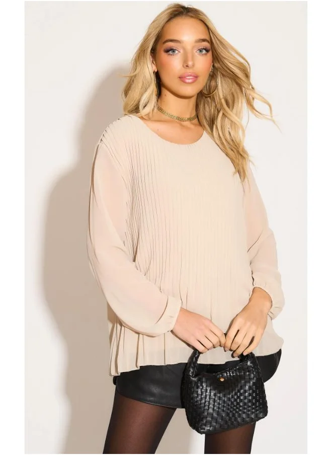 هوكستون جال Oversized Pleated Top in Beige with Tulle Sleeves & Necklace