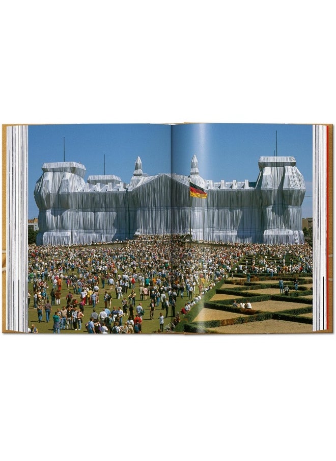 Christo and Jeanne-Claude. 40th Anniversary Edition