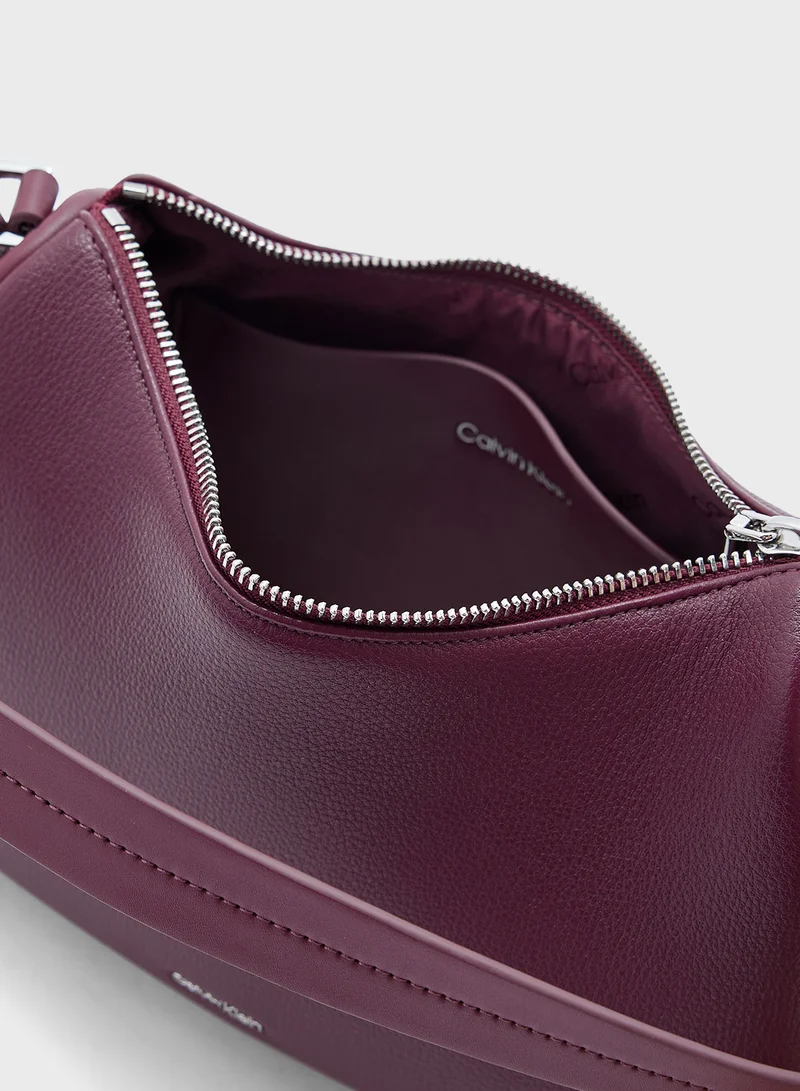 CALVIN KLEIN Narrow Strap Crossbody