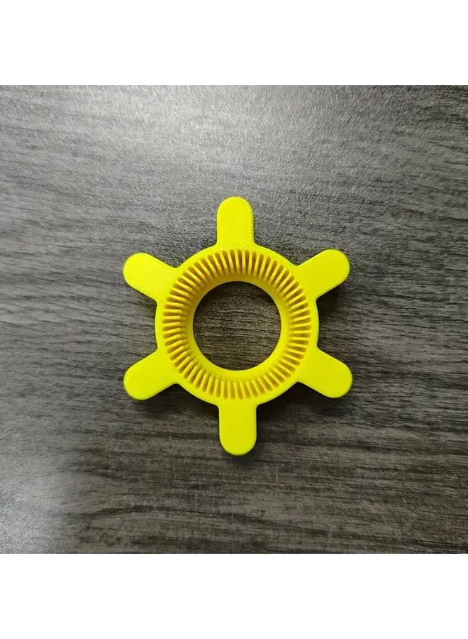 فتاحة زجاجات بلاستيكية صفراء يدوية سهلة الإمساك مع غطاء دوار مقبض مريح ومتين لأدوات المطبخ - Image 1