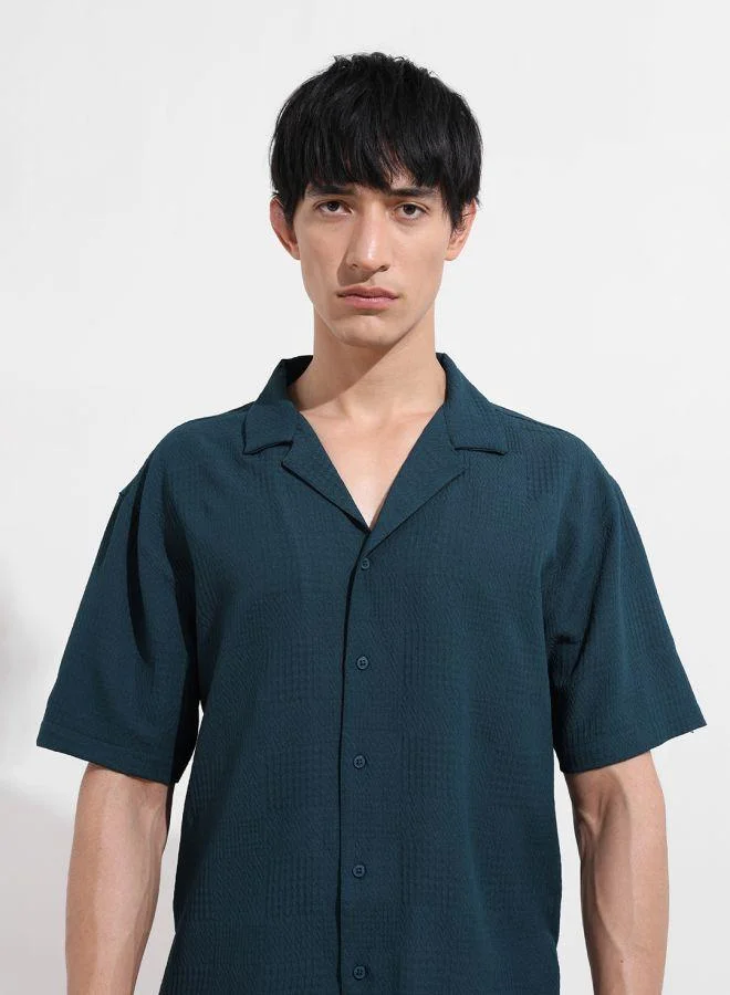 The Indian Garage Co Men Relaxed Fit Textured Cuban Collar Half Sleeves Shirt