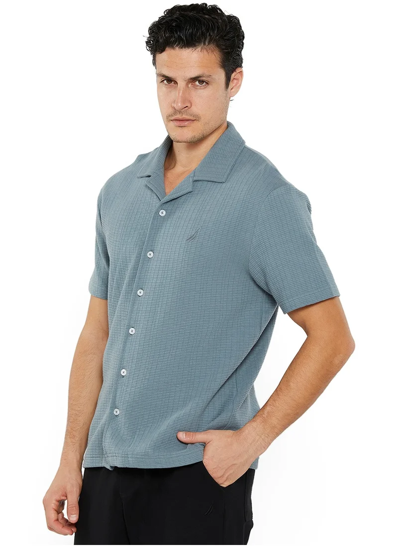 نوتيكا Men's Grey Short Sleeve Cuban Collar Shirt