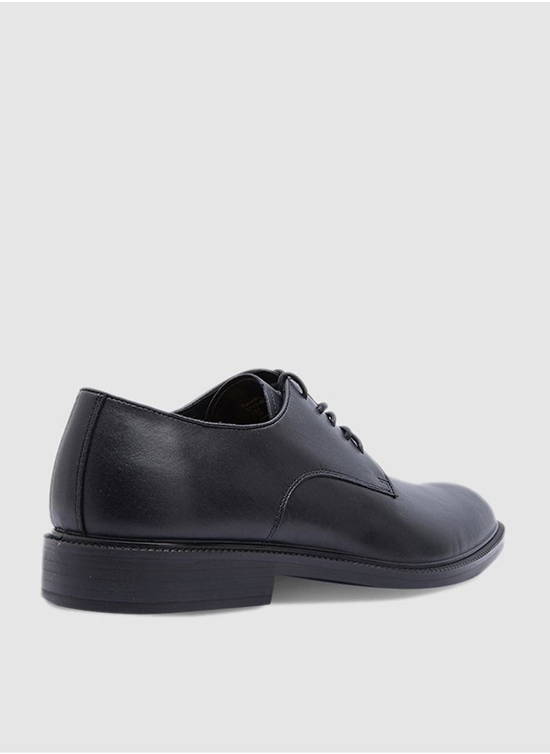 Hush Puppies - Men's Formal Shoes In Black - Image 1