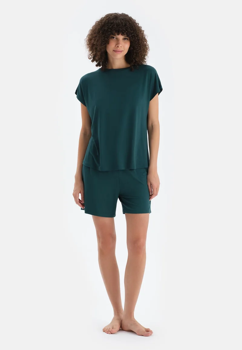 dagi Mid Rise Green Square Neck Viscose Blend T-shirt & Shorts Nightwear Set
