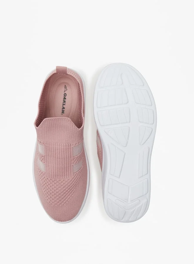 Oaklan by Shoexpress Girls Textured Slip-On Walking Shoes