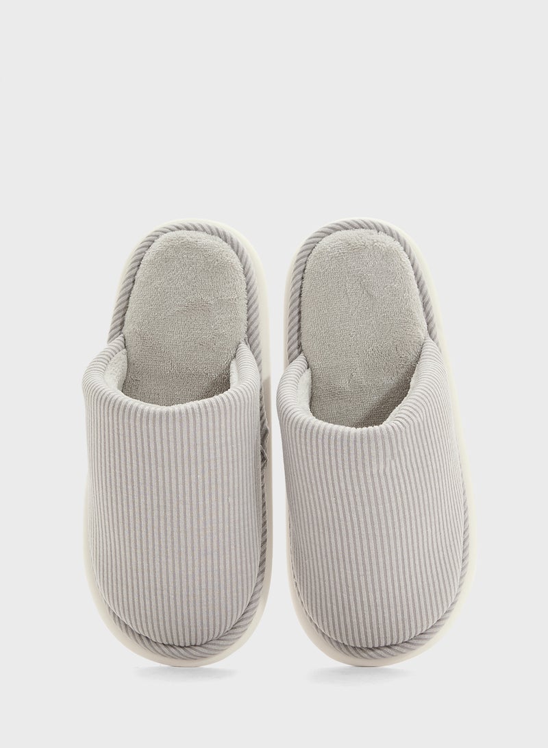 Ginger Ladies Casual Slipper  - Image 4