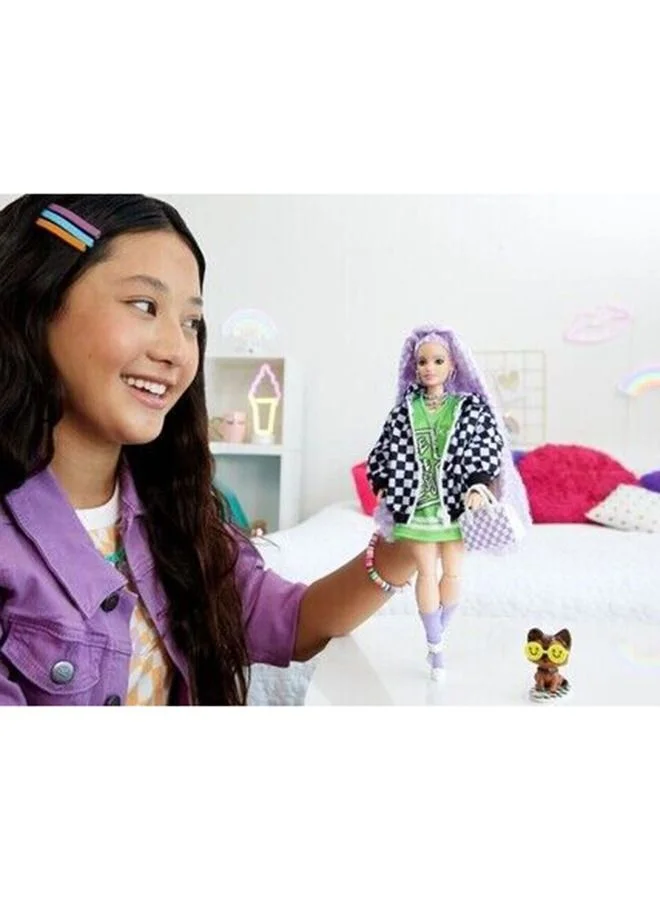 باربي Extra Doll Racecar Jacket