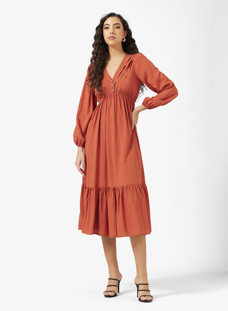 فستان بوهيمي بياقة على شكل حرف