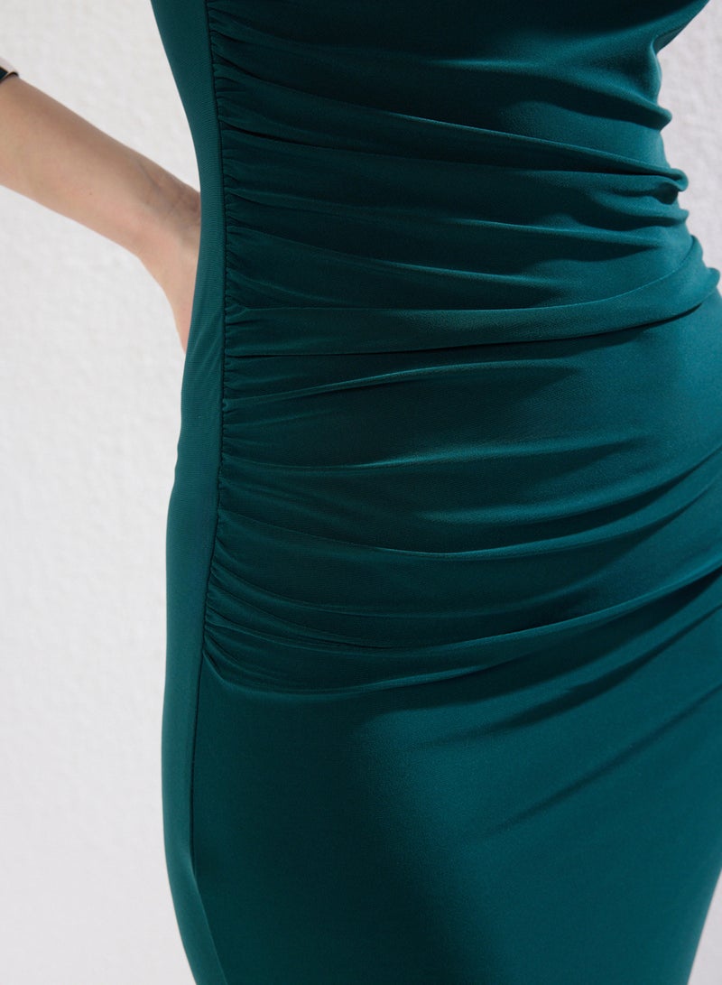 trendyol Emerald Green Straight One Shoulder Draped Fitted/Fitted Stretchy Knitted Dress Twoss24El00100 - Image 3