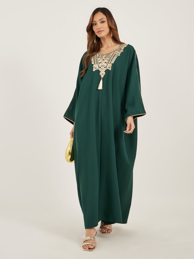 Styli Styli Lace Detail Round Neck Kaftan - Image 1
