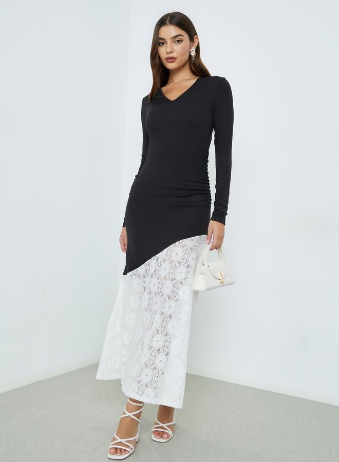 Styli Lace Hem Long Sleeves A-Line Maxi Dress - Image 1