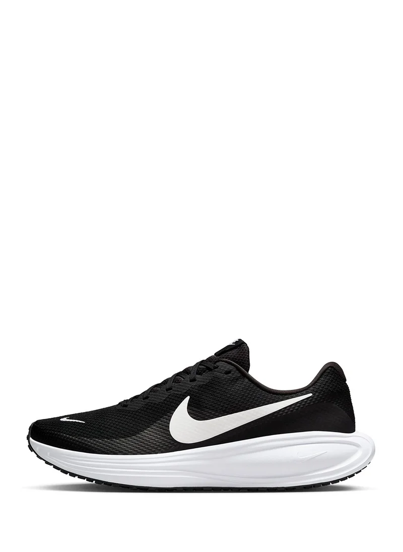 Nike Revolution 8