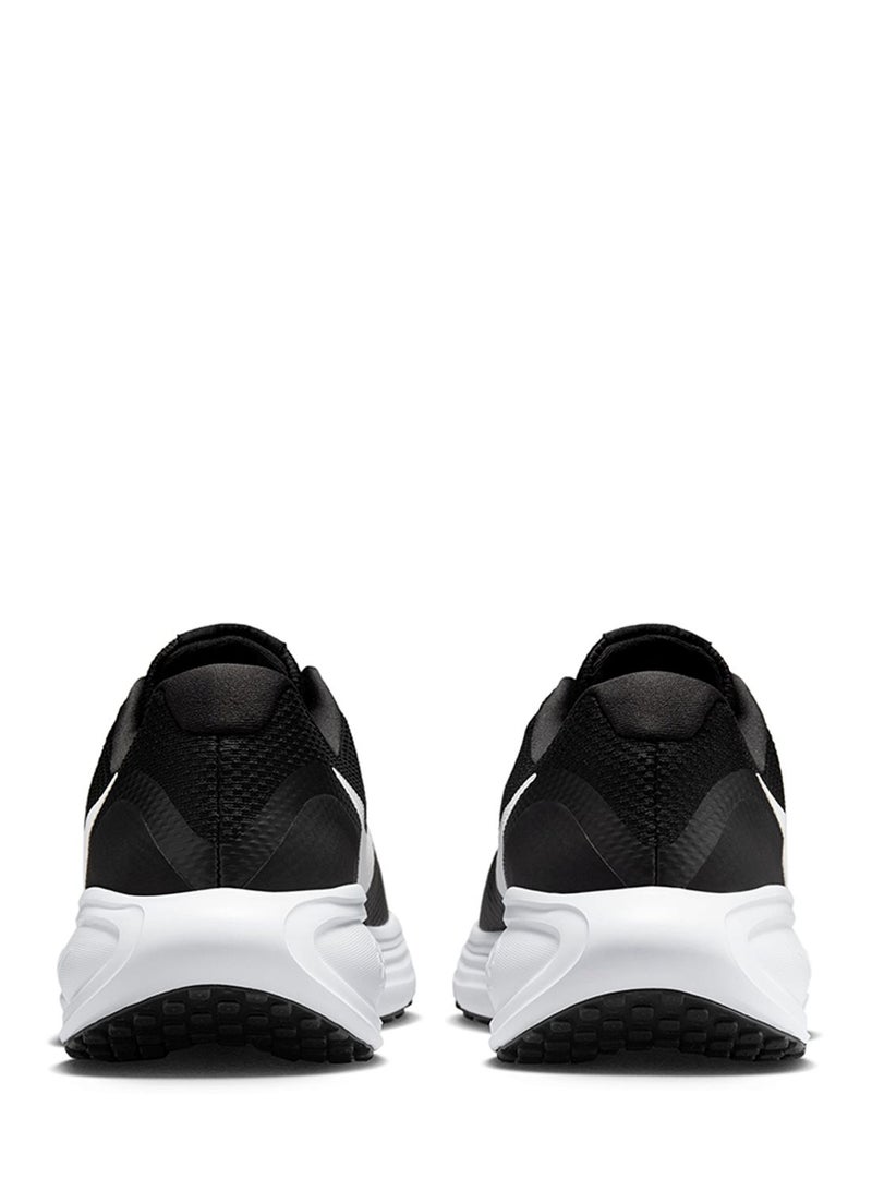 Nike Revolution 8  - Image 4