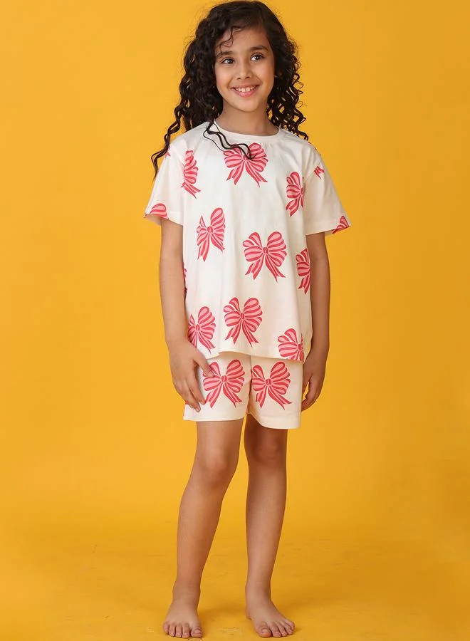 Anthrilo Anthrilo All-Over Bow Print Short Sleeve T-Shirt and Shorts Set