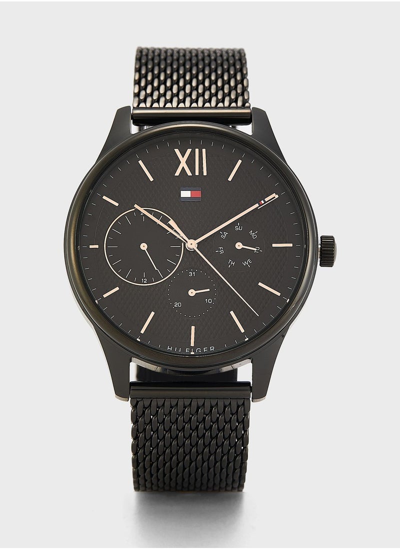 Metal Strap Chronograph Watch - pzsku/Z368950B1B6CD0BECF6CCZ/45/_/1699002972/73184f5c-536f-407c-87f2-6560937b813f