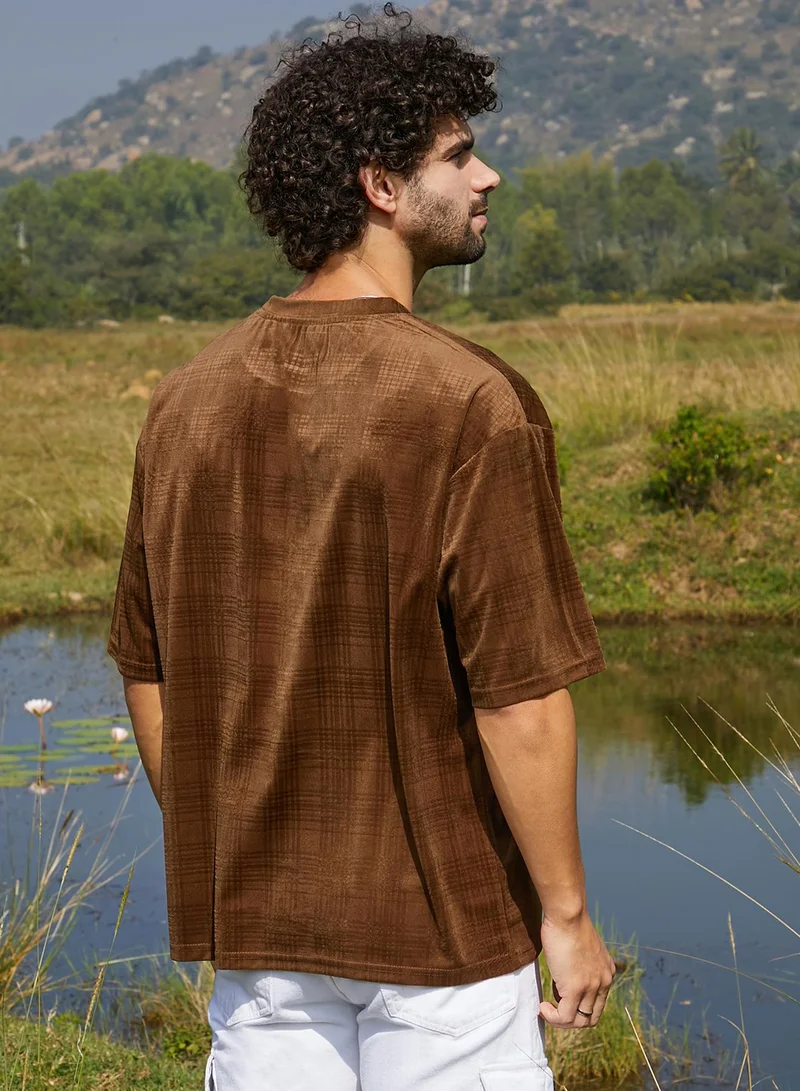 كامبوس سوترا Men's Chocolate Brown Tartan-Plaid Oversized T-Shirt