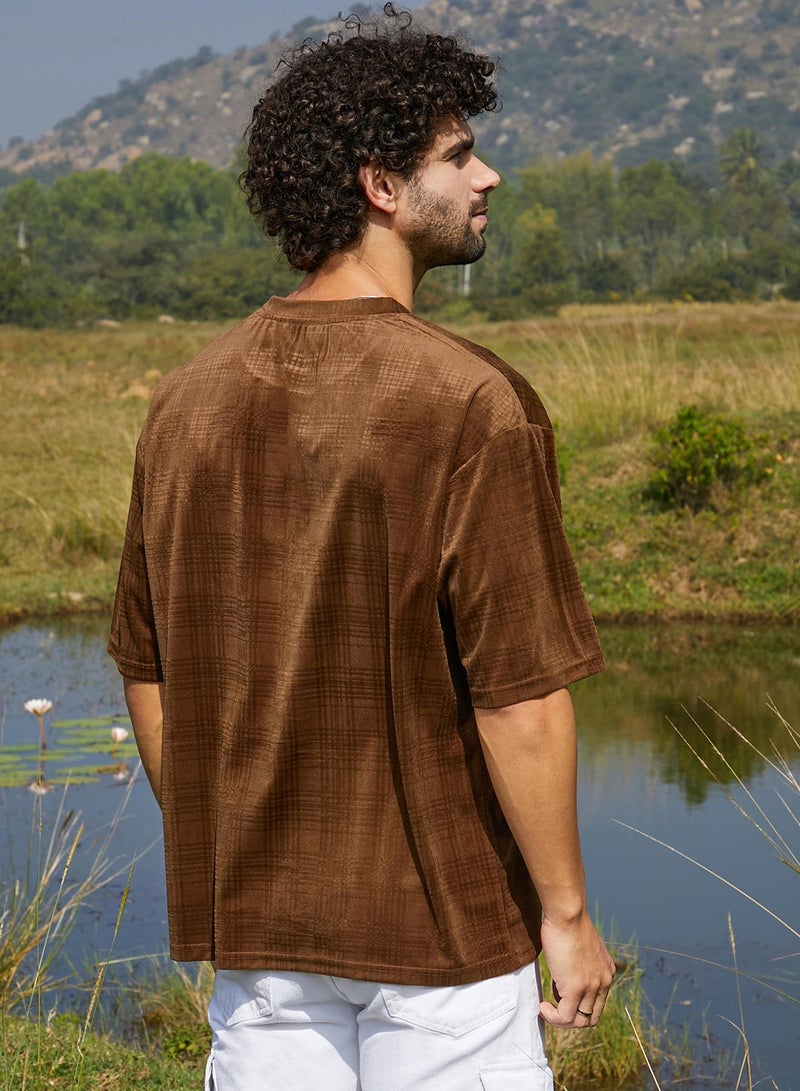 Campus Sutra Men's Chocolate Brown Tartan-Plaid Oversized T-Shirt  - Image 5