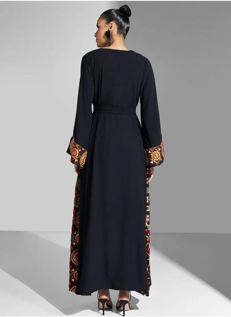 Yaser albik Embroidered Kaftan