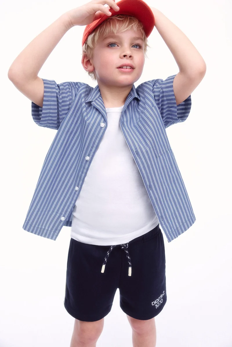 اتش اند ام قميص ريزورت من البوبلين