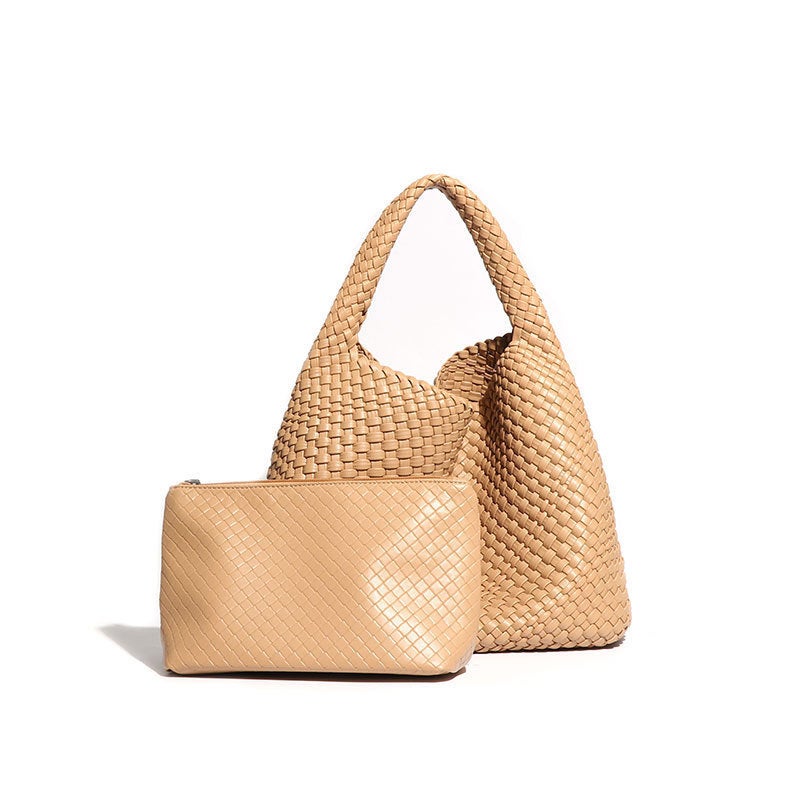 Pure Hand Woven Bag Explosion Portable Soft Leather Bag Fashion Joker Shoulder Underarm Bag