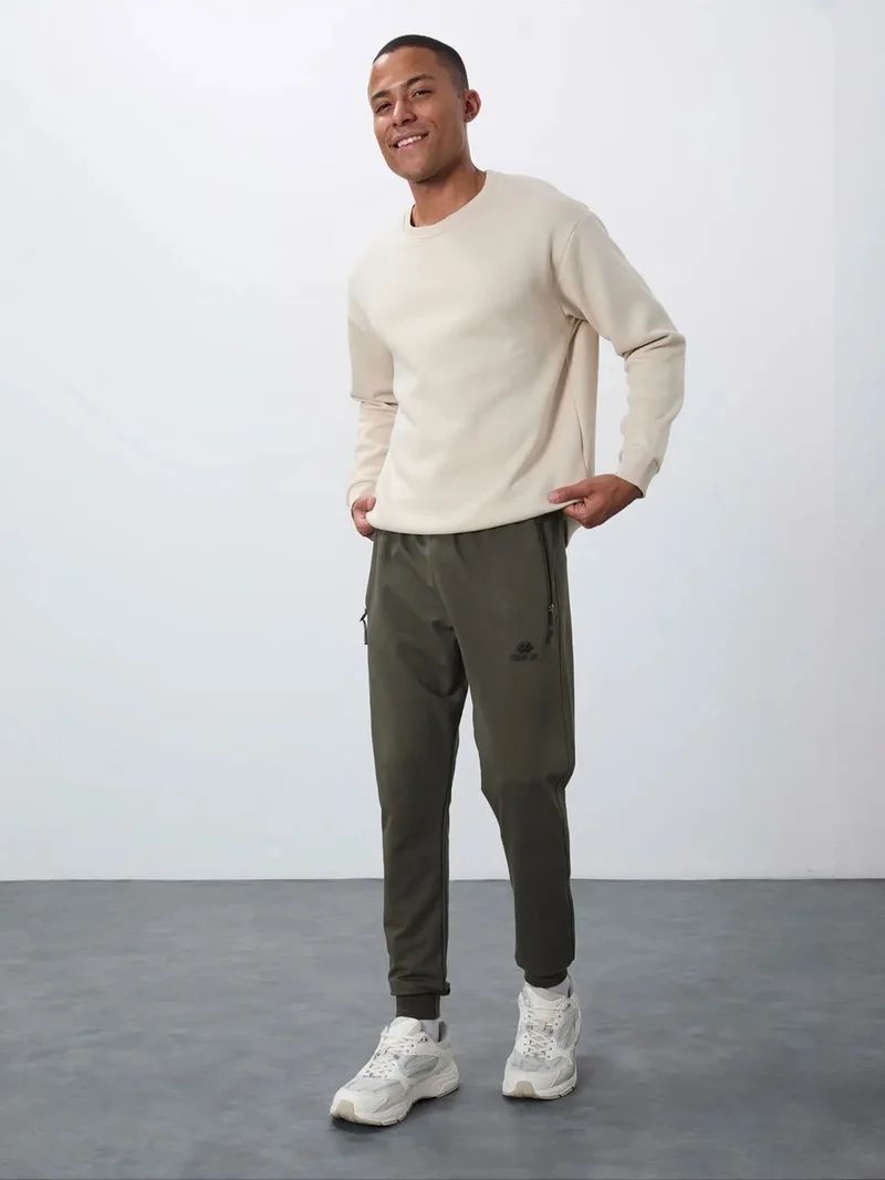 تومي لايف TOMMY Men's Jogger Sweatpants With Zip Pocket