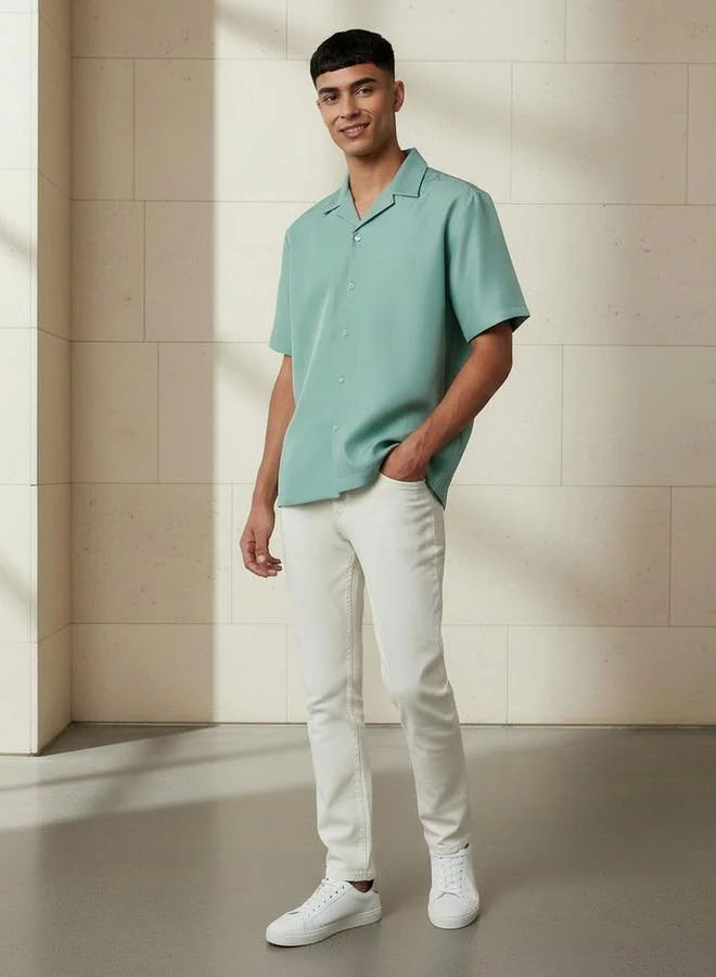 Splash FAV Men Regular Fit Camp Collar Textured Short Sleeves Shirt