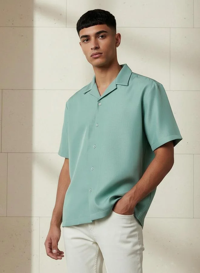 Splash FAV Men Regular Fit Camp Collar Textured Short Sleeves Shirt