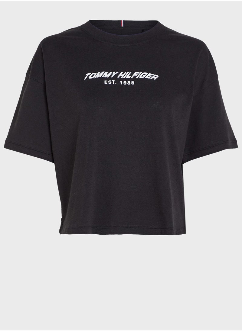 TOMMY HILFIGER - Essentials Rlx Logo Crop T-Shirt - Image 1