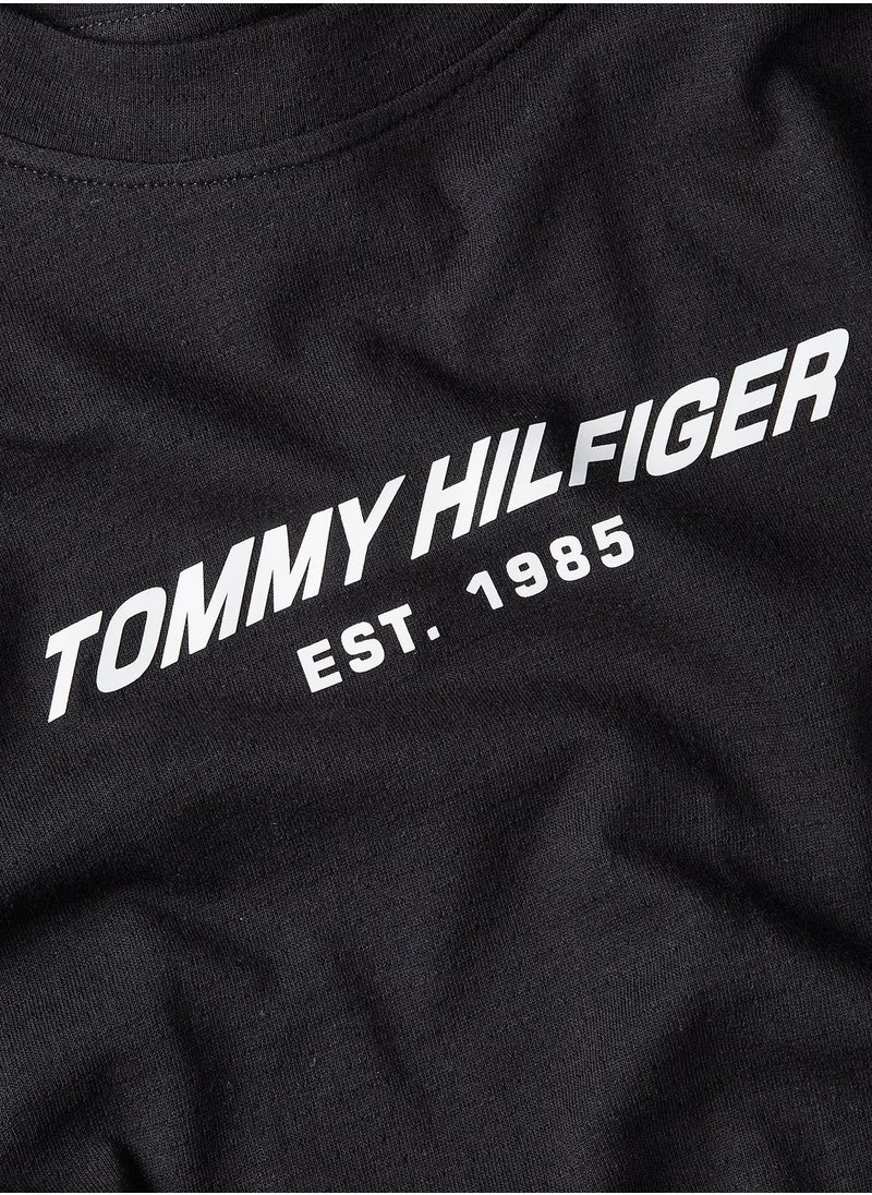 TOMMY HILFIGER - Essentials Rlx Logo Crop T-Shirt - Image 1