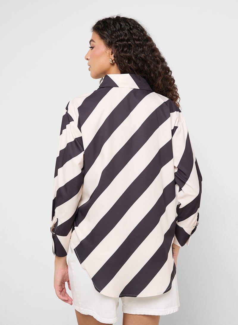 جينجر قميص مخطط بأزرار مقاس كبير بلون واحد - Image 2