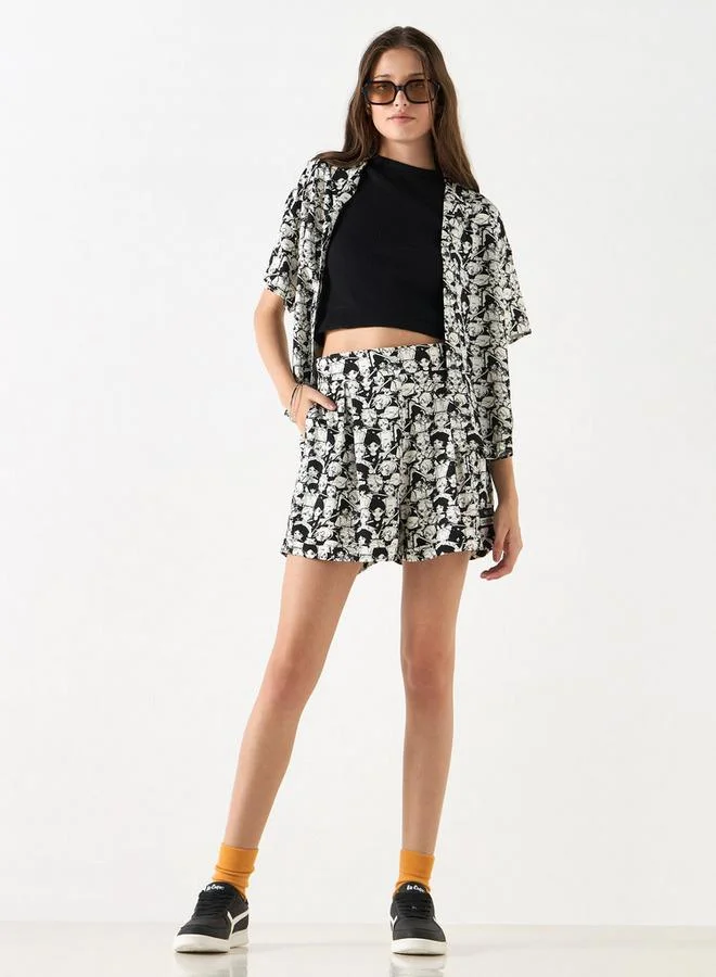 SP Characters All-Over The Celestials Print Shorts with Semi-Elasticated Waistband and Pockets