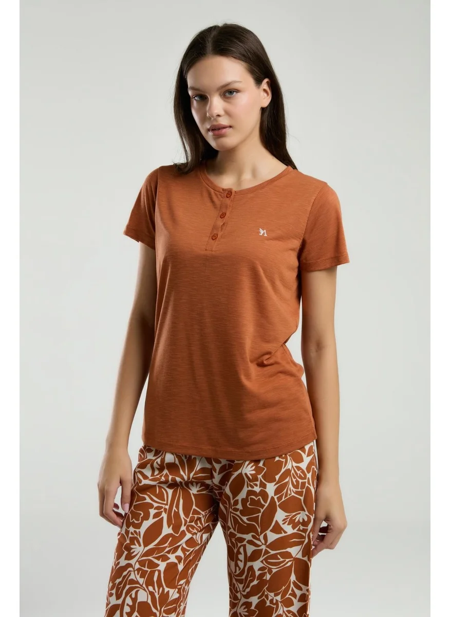 Arnetta Summer Pajama Set, Button-down Collar, Short Sleeves, Pockets and Printed