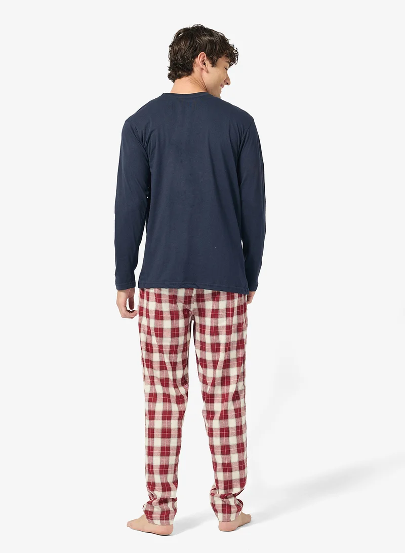 Seventy Five Nightwear T-Shirt & Pants Set