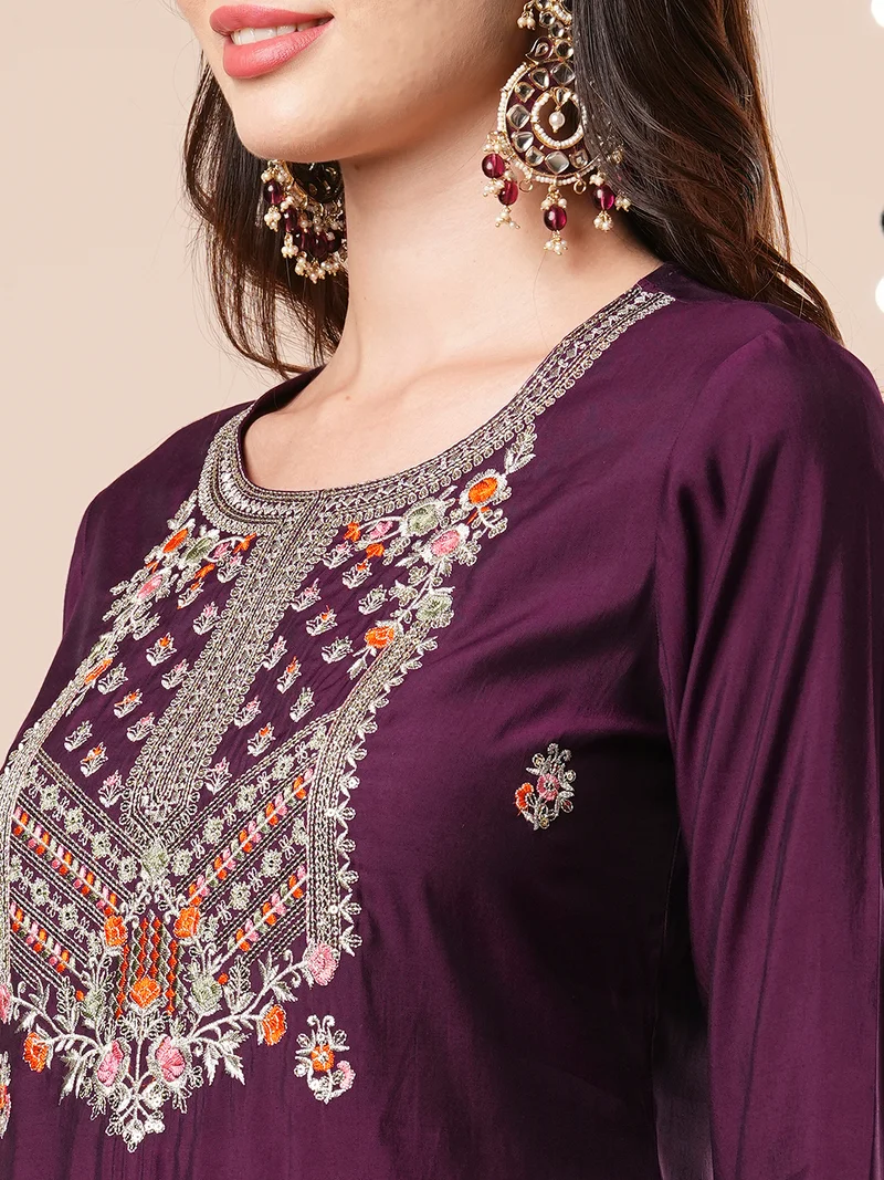 globus Women Ethnic Motifs Embroidered Straight Sequinned Kurta With Trousers & Dupatta