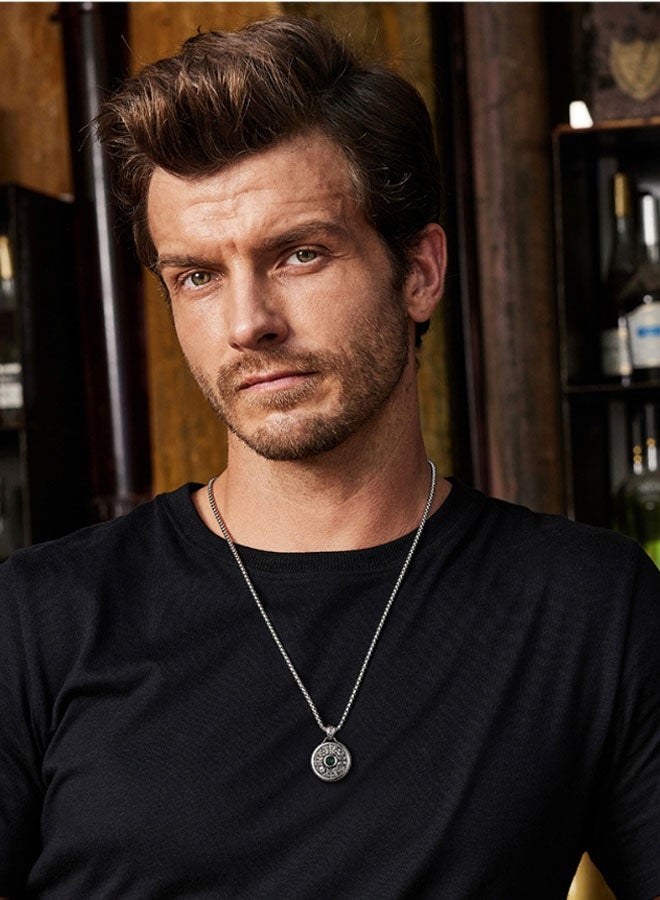 Neutral Jewelry pendant personality hundreds of trendy hip-hop street retro European and American trendy men and women car keychain accessories personality pendant (retro silver) - Image 5