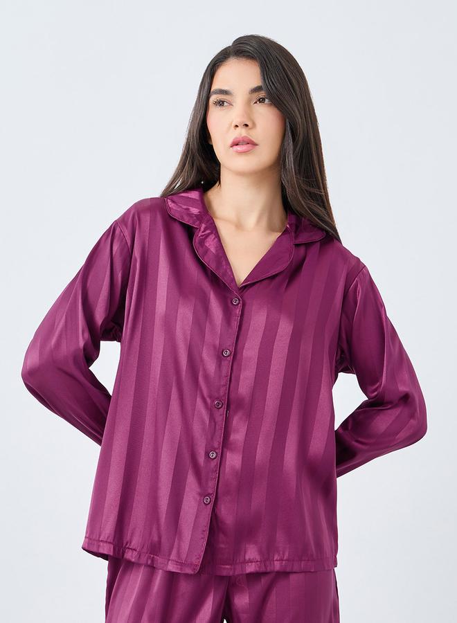 ستايلي طقم بيجامة وقميص مخطط ساتان جاكاردي مزين بحواف - Image 3