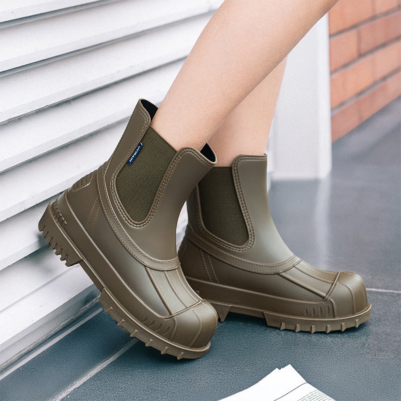 export fashion rain boots women''s mid-top waterproof shoes mid-tube rain boots women''s non-slip water boots adult rubber shoes - Image 3
