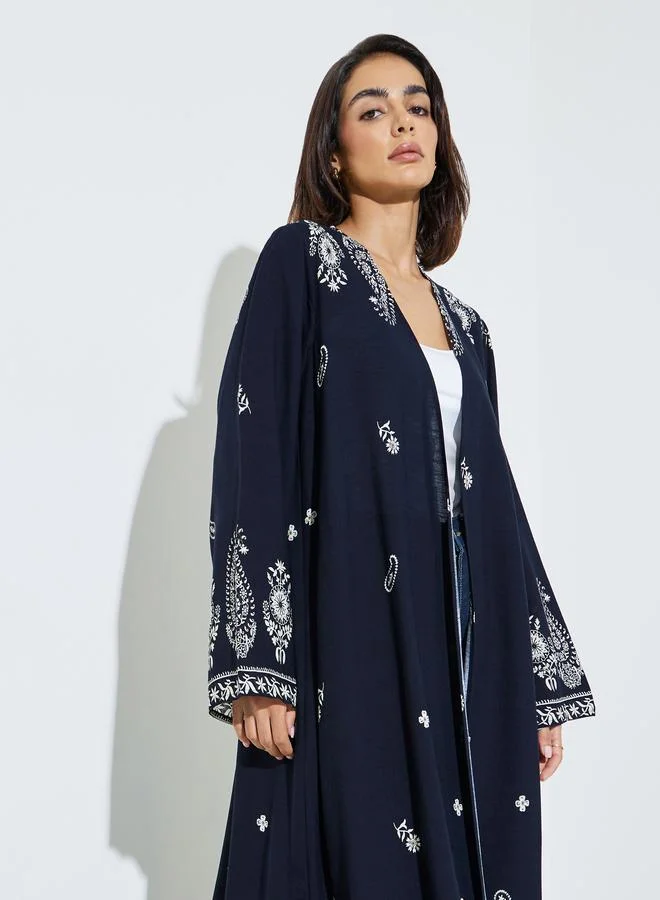أميرة Black Paisley Front Open Rayon Abaya