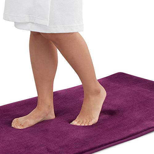Genteele Memory Foam Bath Mat Non Slip Absorbent Super Cozy Velvet Bathroom Rug Carpet 17 inches X 24 inches Eggplant