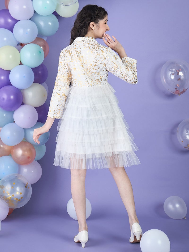 شيري أند جيري فستان بناتي "Fit and Flare" أبيض وذهبي لامع - نسيج النيوبرين والشبكة، بأكمام كاملة وياقة. - Image 3