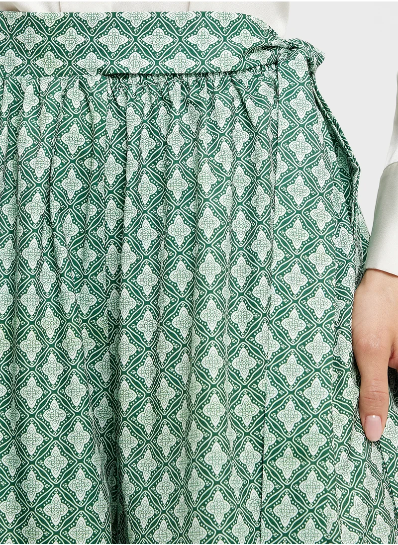 Khizana Printed Pants With Wiast Tie Up
